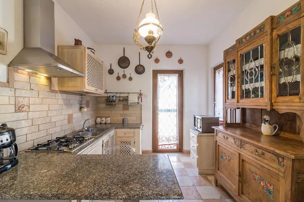 Holiday home Villa Gabriella Villa San Pietro